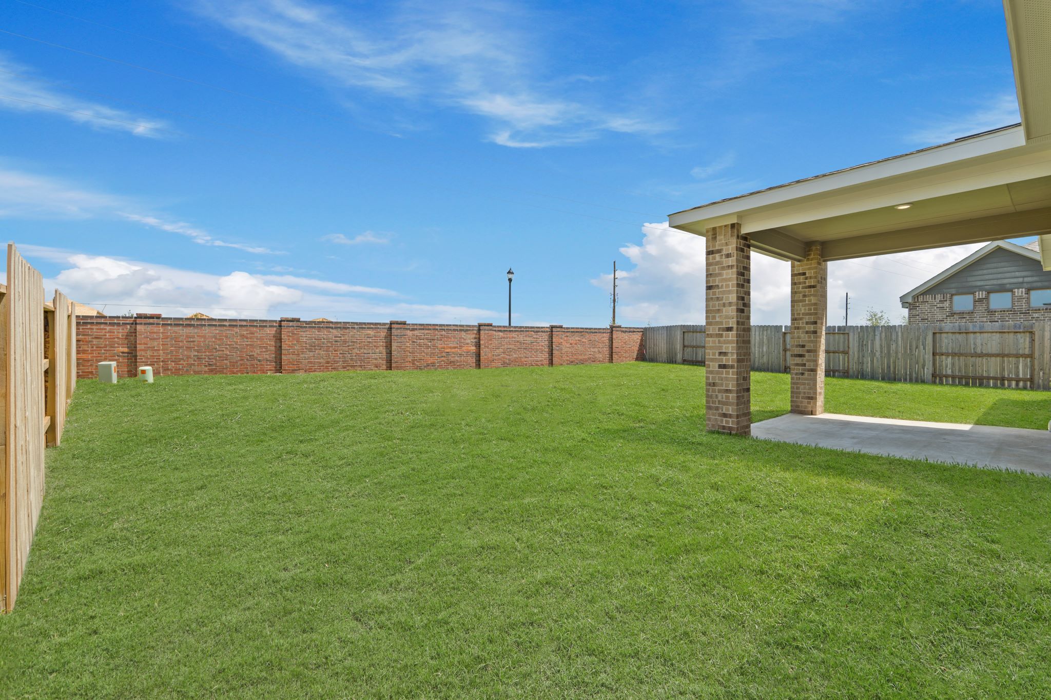 360435 27618 Beachside Arbor Dr.